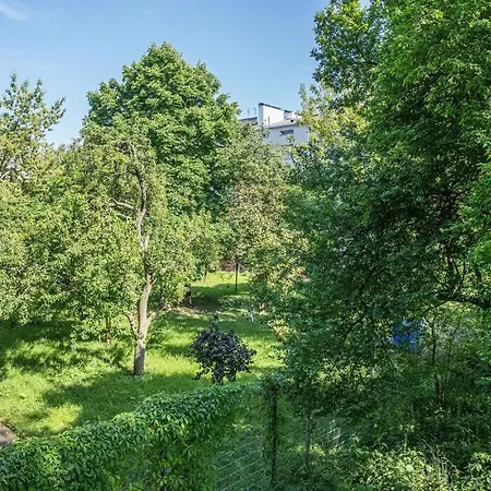 Rozana, Stary Mokotow Varsavia